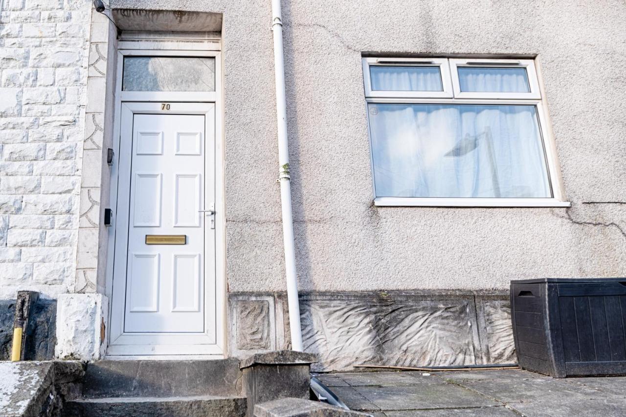 City Centre, Parking, Smart Tv'S In All Rooms Swansea Exterior foto